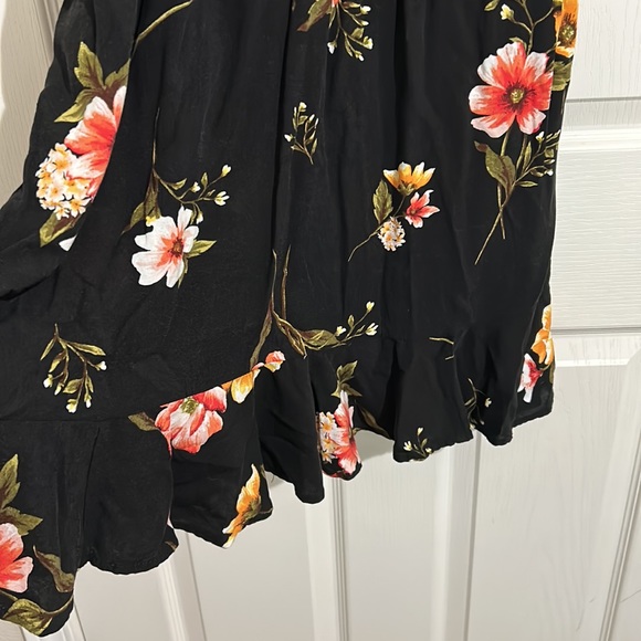 Knee length Xhilaration Sun Dress - Picture 2 of 5